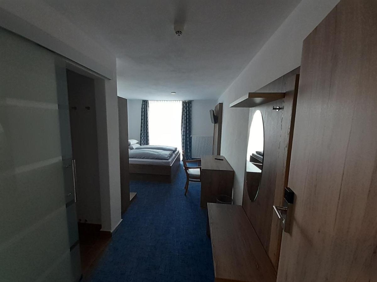 Landgasthof Hotel Lamm Laichingen Exteriér fotografie